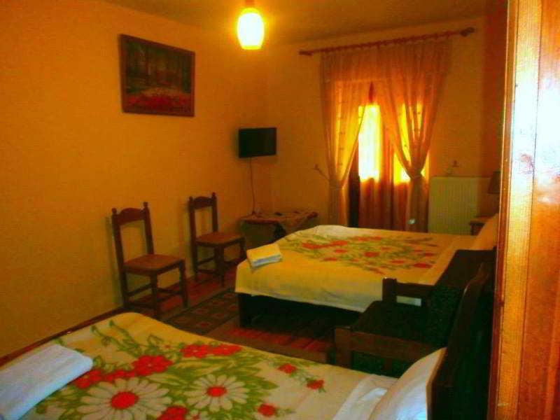 Pashuta Hotel 4*